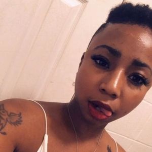 Meet your Posher, Nikki